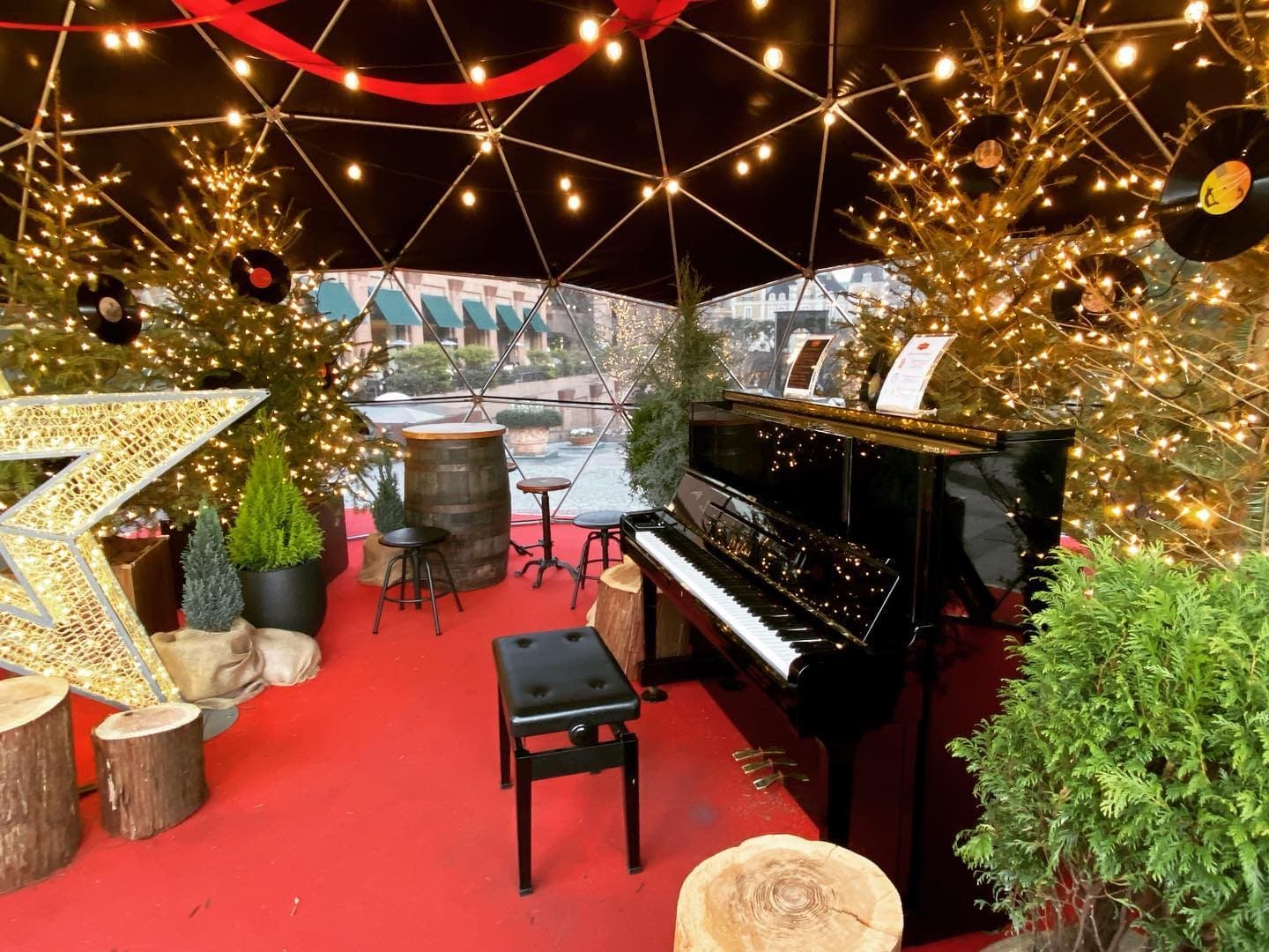 Photo of 恵比寿ガーデンプレイス (Yebisu Garden Place) at Ebisu Garden Place, 恵比寿プロムナード, Ebisu 4-chome, Ebisu, Shibuya, Tokyo, 150-6090, Japan