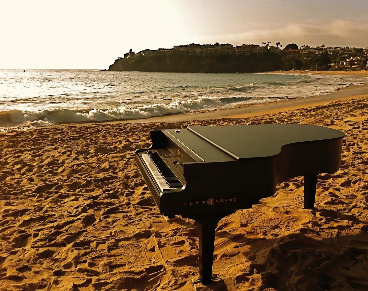 Public piano in Laguna Beach, California, United States