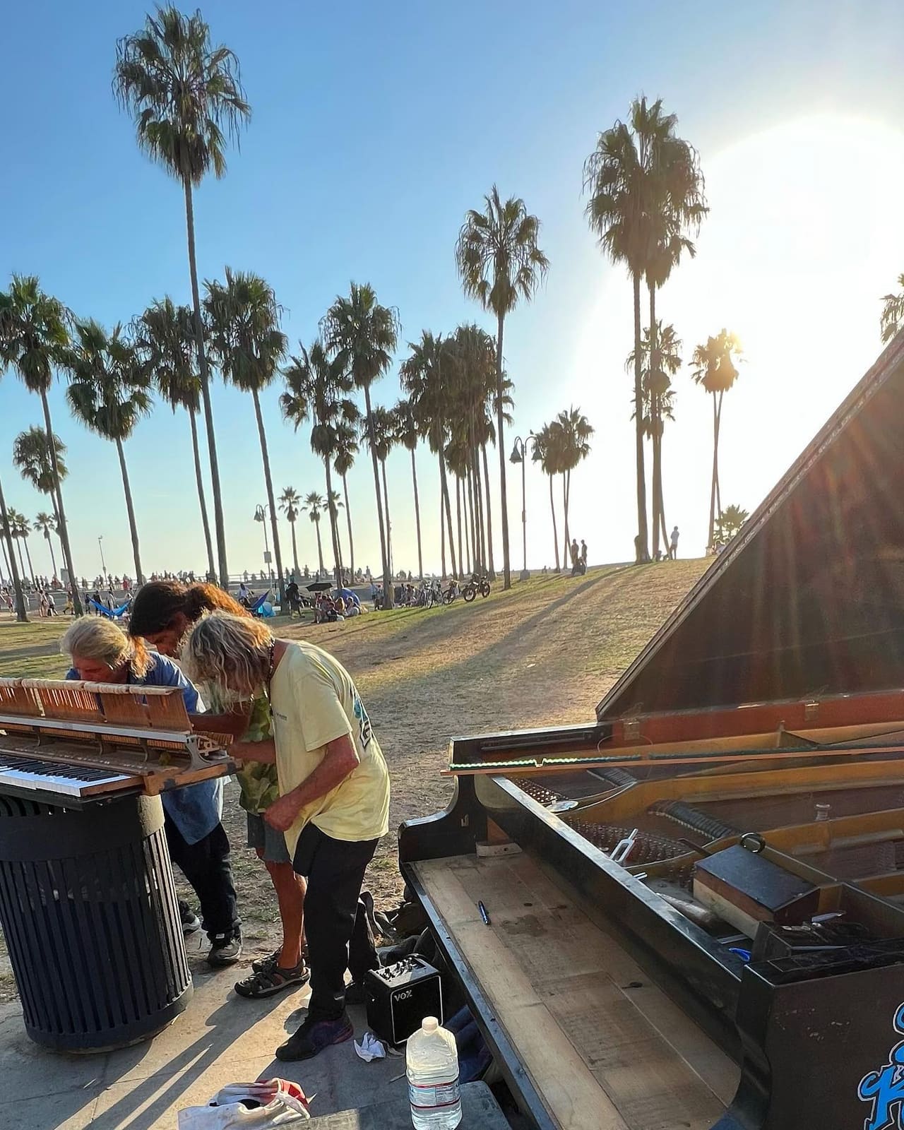Public piano in Tulare County, California, United States