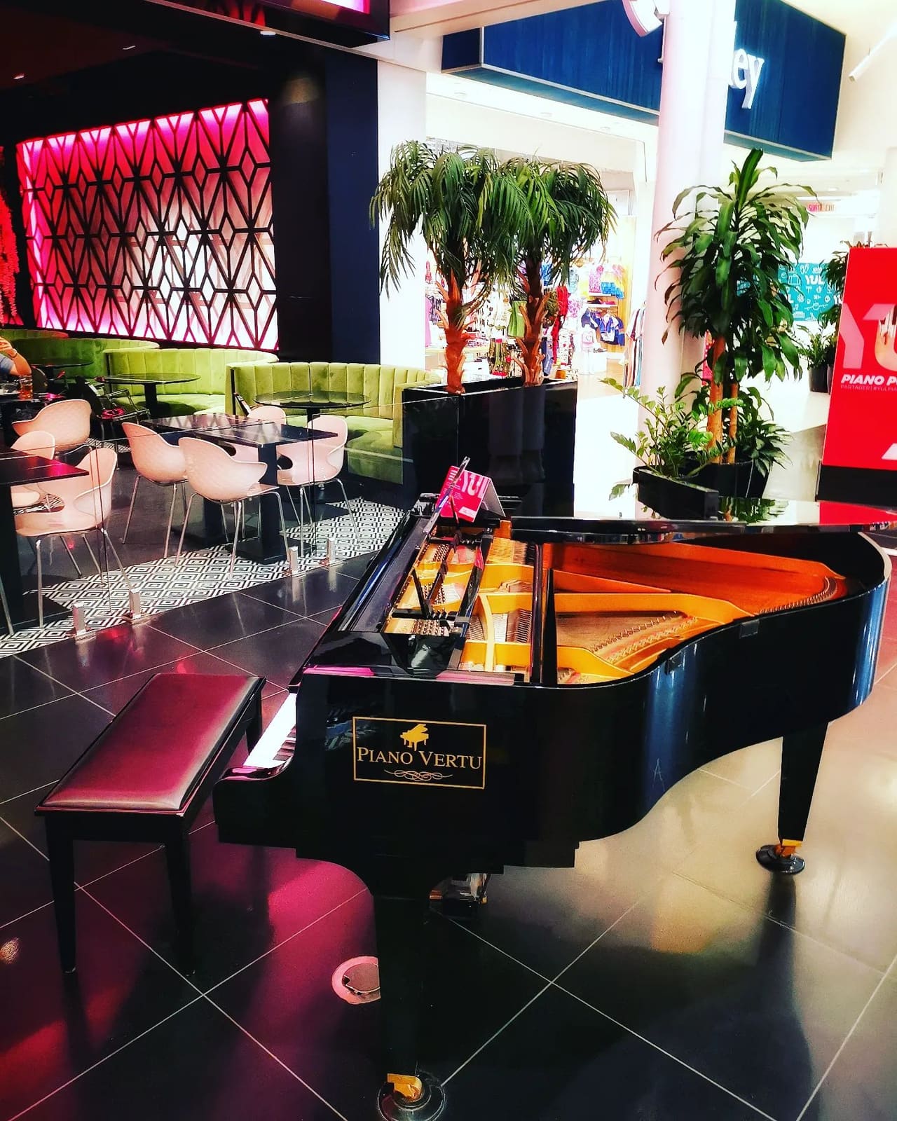 Public piano in Urban agglomeration of Montreal, Quebec, Canada