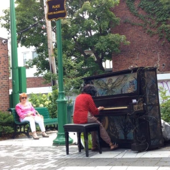 Photo of Place Kate-Mcgarrigle at 1074, Avenue Laurier Ouest, Outremont, Montreal, Urban agglomeration of Montreal, Montreal (06), Quebec, H2V 2K8, Canada